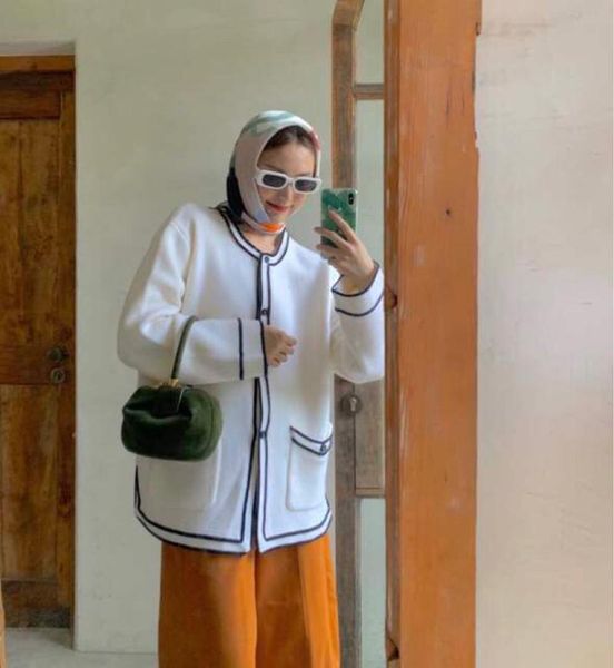hidemi, of course, is the same as 's lady temperament, xiaoxiang's loose fitting cardigan and jacket, White
hidemi, of course, is the same as 's lady temperament, xiaoxiang's loose fitting cardigan and jacket, White