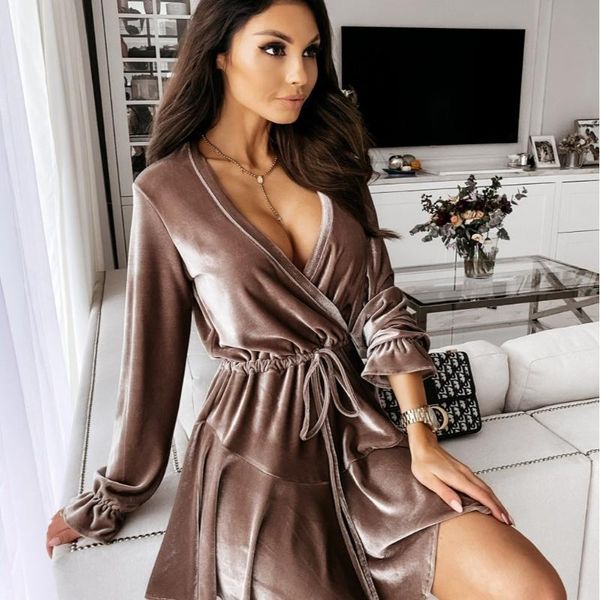 casual dresses 2021 autumn winter velvet slim fit vneck lace up ruffle sleeve dress women's wear, Black;gray
casual dresses 2021 autumn winter velvet slim fit vneck lace up ruffle sleeve dress women's wear, Black;gray