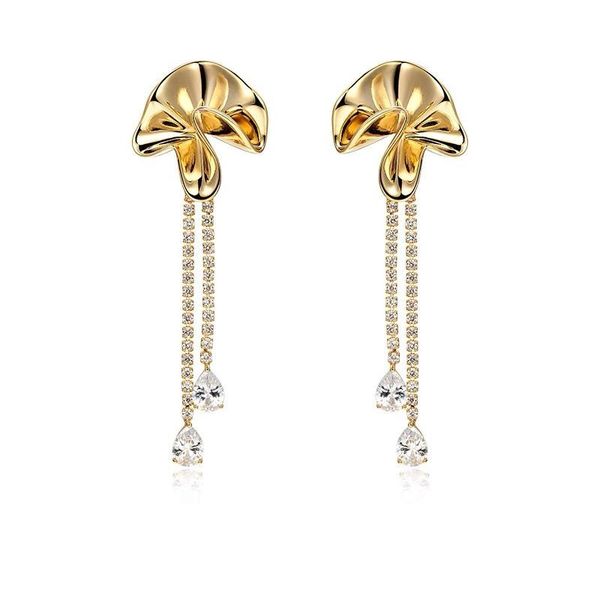 2021 high sense fashion atmosphere wrinkled metal diamond chain long earrings european and american personality cool earrings women, Silver
2021 high sense fashion atmosphere wrinkled metal diamond chain long earrings european and american personality cool earrings women, Silver