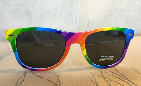 sunglasses rainbow style lgbt pride gay retro vintage colorful party uv glasses for camping bicycle, White;black
sunglasses rainbow style lgbt pride gay retro vintage colorful party uv glasses for camping bicycle, White;black