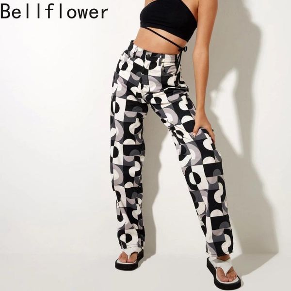 women's pants & capris female straight jeans korean style casual semicircle pockets high waist trendy trousers for daily streetwear all, Black;white
women's pants & capris female straight jeans korean style casual semicircle pockets high waist trendy trousers for daily streetwear all, Black;white