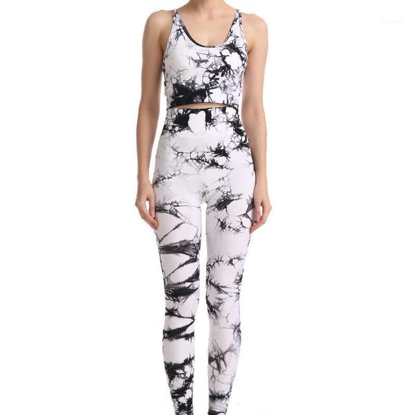 yoga outfit style seamless tie-dye pattern clothes sling beauty back sports bra high waist hips tights casual set
yoga outfit style seamless tie-dye pattern clothes sling beauty back sports bra high waist hips tights casual set