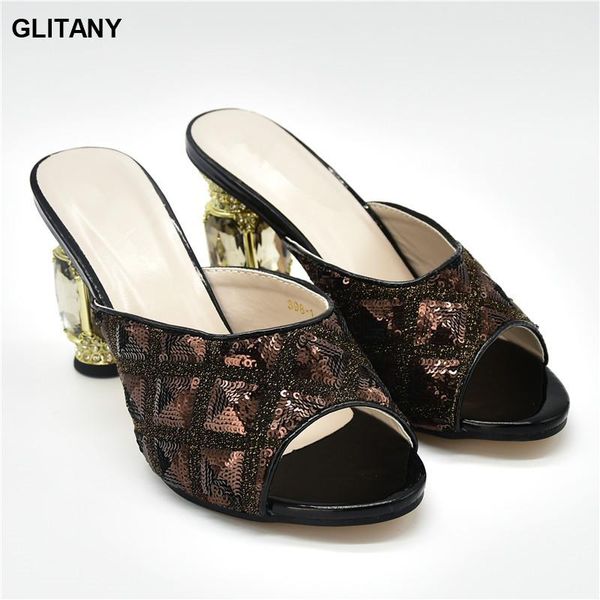 dress shoes latest decorated with rhinestone italian high heels autumn slipper for wedding women luxury 2021 party, Black
dress shoes latest decorated with rhinestone italian high heels autumn slipper for wedding women luxury 2021 party, Black