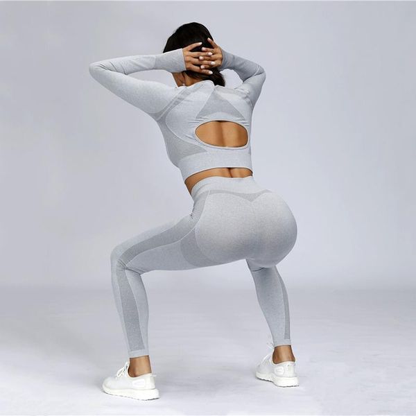 2021 women seamless yoga set gym sports suit for fitness workout clothes long sleeve crop set sport outfit for woman
2021 women seamless yoga set gym sports suit for fitness workout clothes long sleeve crop set sport outfit for woman