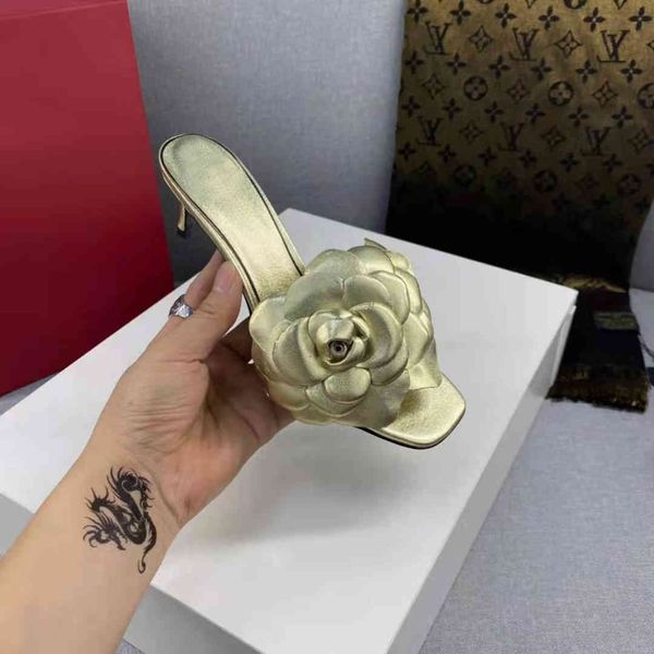70% off wholesale sandals flip-flops shoes vallu 202 summer new leather square head handmade flowers classic comfortable and versatile high-, Black
70% off wholesale sandals flip-flops shoes vallu 202 summer new leather square head handmade flowers classic comfortable and versatile high-, Black
