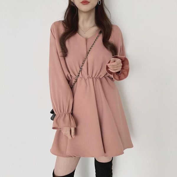 casual dresses 2021 autumn and winter style solid color elastic waist sweet temperament all-match dress, Black;gray
casual dresses 2021 autumn and winter style solid color elastic waist sweet temperament all-match dress, Black;gray