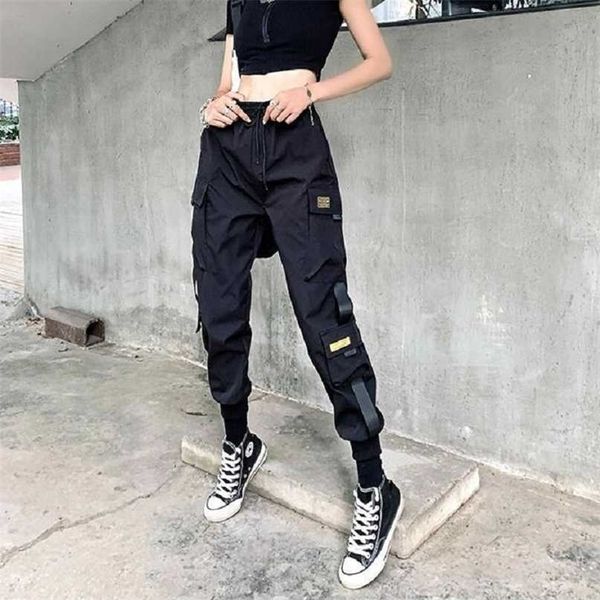qweek punk japanese streetwear cargo pants women harajuku joggers sweatpants baggy casual loose trousers for female techwear 211115, Black;white
qweek punk japanese streetwear cargo pants women harajuku joggers sweatpants baggy casual loose trousers for female techwear 211115, Black;white
