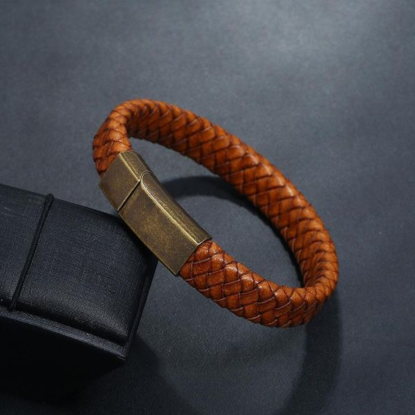 bangle european and american simple versatile men genuine leather bracelet hand-woven magnetic buckle retro male jewelry, Black
bangle european and american simple versatile men genuine leather bracelet hand-woven magnetic buckle retro male jewelry, Black