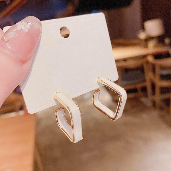 hoop & huggie 2021 trendy hollow out square earrings for women korean style temperament earings wholesale, Golden;silver
hoop & huggie 2021 trendy hollow out square earrings for women korean style temperament earings wholesale, Golden;silver