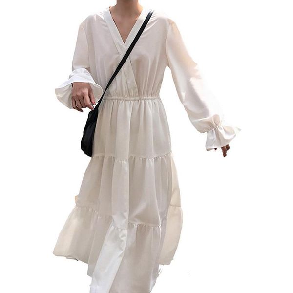 elegant female new 2021 spring plied chic sleeve with v-cleavage midi solid ladies dressed in pleated dress d171 axfw, Black;gray
elegant female new 2021 spring plied chic sleeve with v-cleavage midi solid ladies dressed in pleated dress d171 axfw, Black;gray