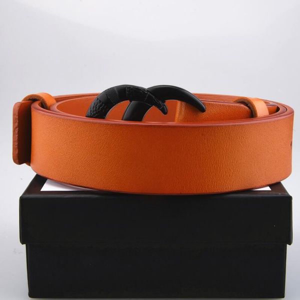 2021 fashion big leather belt with box designer for men and women men's buckle degrees rotation, Black;brown
2021 fashion big leather belt with box designer for men and women men's buckle degrees rotation, Black;brown