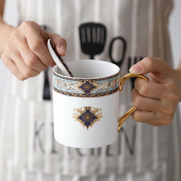 mugs ceramic mug coffe cup bone china drinkware porcelain tea baroque vintage birthday gift café 500ml home decor
mugs ceramic mug coffe cup bone china drinkware porcelain tea baroque vintage birthday gift café 500ml home decor