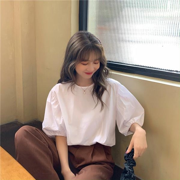 satin summer korean version 2021 french style bubble sleeve white loose round neck foreign short sleeved shirt female student shirt
satin summer korean version 2021 french style bubble sleeve white loose round neck foreign short sleeved shirt female student shirt