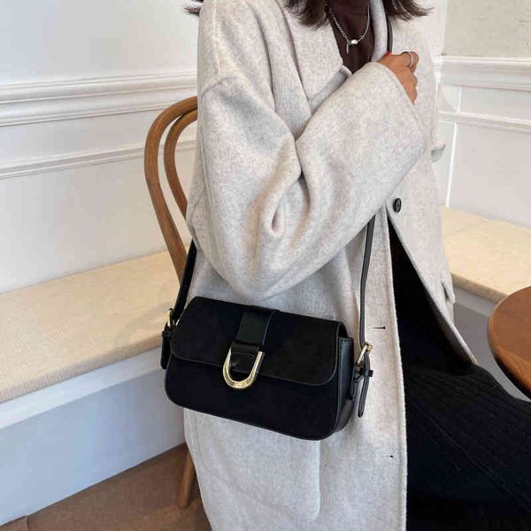 foreign style texture armpit bag women's 2021 autumn and winter high-grade feeling versatile niche fashion single shoulder messenger, Black;red
foreign style texture armpit bag women's 2021 autumn and winter high-grade feeling versatile niche fashion single shoulder messenger, Black;red