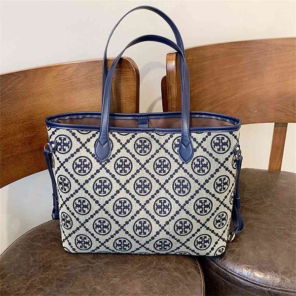 new printed shopping bag large capacity canvas single shoulder portable women's 
new printed shopping bag large capacity canvas single shoulder portable women's