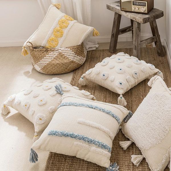 2021 new india sofa pillow morocco wind pillow simple new bed sofa cushion office chair cushion office pillows living room
2021 new india sofa pillow morocco wind pillow simple new bed sofa cushion office chair cushion office pillows living room