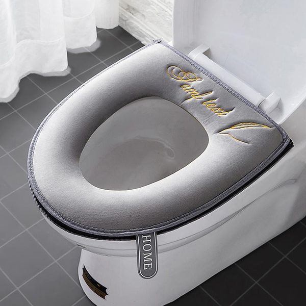 toilet seat covers four seasons household commonly used cute embroidery patterns pull-up moisture-proof thick velvet zipper cushion
toilet seat covers four seasons household commonly used cute embroidery patterns pull-up moisture-proof thick velvet zipper cushion