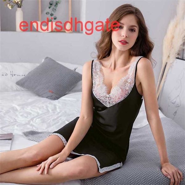 factorypjepnew satin chiffon pajamas spring women's summer suspender lace nightdress, Black;white
factorypjepnew satin chiffon pajamas spring women's summer suspender lace nightdress, Black;white