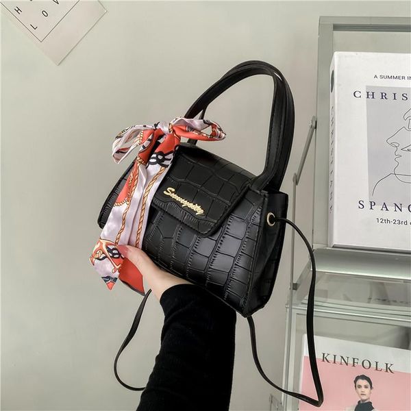 evening bags fashion simple handbag 2021 stone single shoulder messenger women's bag sweet silk scarf mobile phone
evening bags fashion simple handbag 2021 stone single shoulder messenger women's bag sweet silk scarf mobile phone