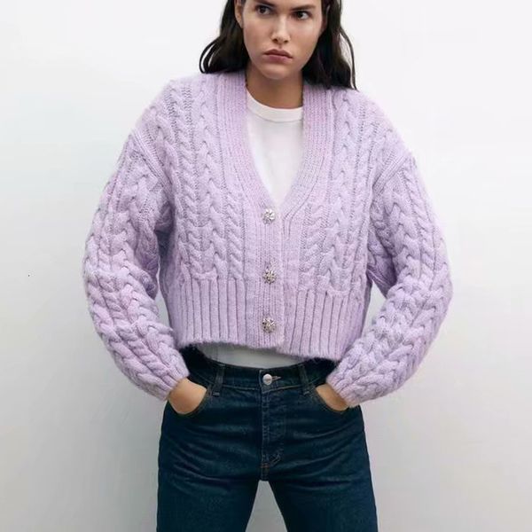 2021 new autumn winter soft knitted sweater cashmere gemstone button cardigan casual elastic causal female w arm chic outwear exf2, White;black
2021 new autumn winter soft knitted sweater cashmere gemstone button cardigan casual elastic causal female w arm chic outwear exf2, White;black