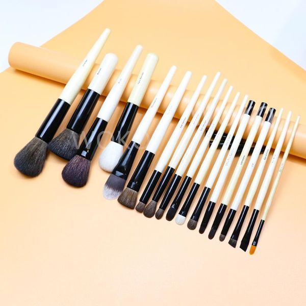 makeup brushes brush sets loose powder flat foundation blush contour concealer bronzer eyeshadow crease eyeliner tool
makeup brushes brush sets loose powder flat foundation blush contour concealer bronzer eyeshadow crease eyeliner tool