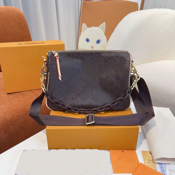 bag classi cwallets woman fashion designers clutch purses bags monogrames clemence long wallet card holder purse with box dust 2222
bag classi cwallets woman fashion designers clutch purses bags monogrames clemence long wallet card holder purse with box dust 2222
