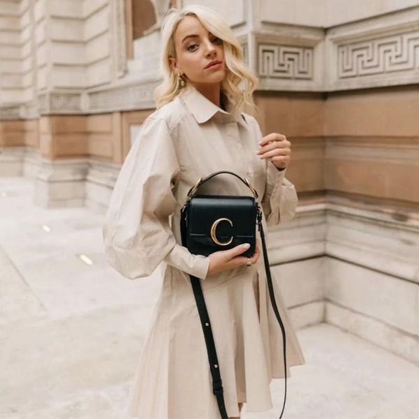 casual dresses 2021 women dress collared shirt-style long puff sleeves ruffled hem short fashion elegant ins woman, Black;gray
casual dresses 2021 women dress collared shirt-style long puff sleeves ruffled hem short fashion elegant ins woman, Black;gray