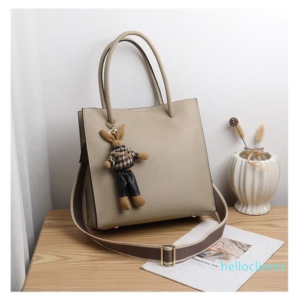 d47 new style men's and women's shoulder bag handbag fashion bag designer handbag purse
d47 new style men's and women's shoulder bag handbag fashion bag designer handbag purse