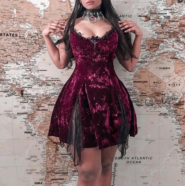 casual dresses niggeey gothic velvet lace spliced side split spaghetti straps dress high waist women club wear, Black;gray
casual dresses niggeey gothic velvet lace spliced side split spaghetti straps dress high waist women club wear, Black;gray
