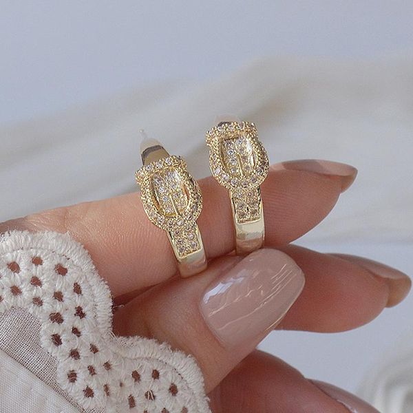 stud ew fashion brand delicate jewelry 14k gold plated unique geometric earrings for women zircon cz, Golden;silver
stud ew fashion brand delicate jewelry 14k gold plated unique geometric earrings for women zircon cz, Golden;silver
