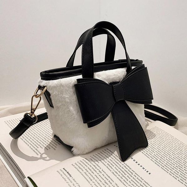 cross body 2021 winter bow totes bucket bag crossbody quality plush women's designer handbag ladies fashion shoulder messenger bags
cross body 2021 winter bow totes bucket bag crossbody quality plush women's designer handbag ladies fashion shoulder messenger bags
