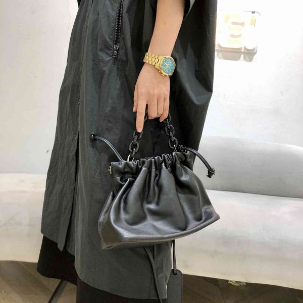 leather handmade leather chain single shoulder crossbody bag handbag mori women's black friday q7ur
leather handmade leather chain single shoulder crossbody bag handbag mori women's black friday q7ur