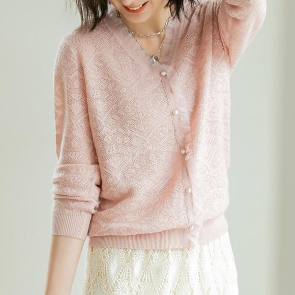 women's sweaters 2021 autumn women thin flowers wool sweater v-neck knitted pullovers korean style spring lady cashmere shirt, White;black
women's sweaters 2021 autumn women thin flowers wool sweater v-neck knitted pullovers korean style spring lady cashmere shirt, White;black