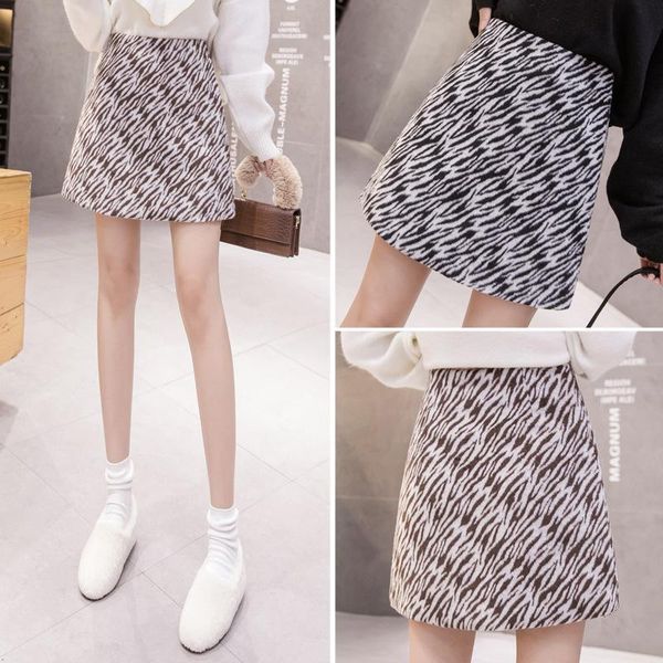 skirts uvrcos skirt female 2021 autumn winter korean version of high waist slimming hip a-line elegant all-match, Black
skirts uvrcos skirt female 2021 autumn winter korean version of high waist slimming hip a-line elegant all-match, Black