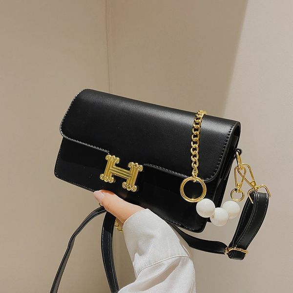 factory direct sale 75% off fashionable and simple underarm female 2021 new chain messenger single shoulder bags
factory direct sale 75% off fashionable and simple underarm female 2021 new chain messenger single shoulder bags