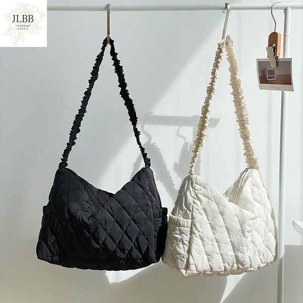 casual lingge hobos women shoulder bags designer nylon down cotton crossbody bag ruched wide strap large totes big shopper purse
casual lingge hobos women shoulder bags designer nylon down cotton crossbody bag ruched wide strap large totes big shopper purse