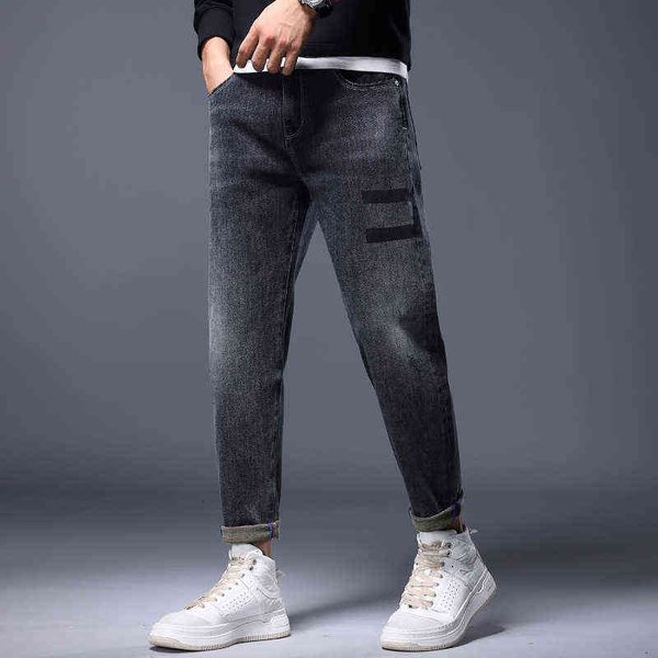 jeans 2021 autumn winter cotton elastic men's korean version loose and versatile black washed denim pants, Blue
jeans 2021 autumn winter cotton elastic men's korean version loose and versatile black washed denim pants, Blue