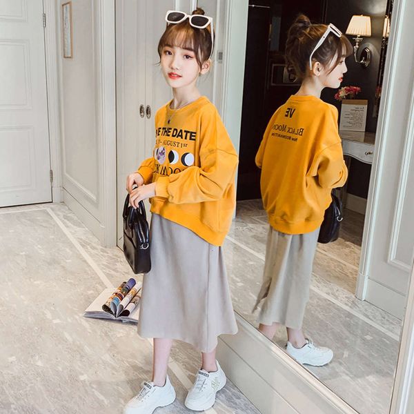2021 new spring suit and autumn girl's dress foreign style fashionable children's loose two-piece skirt, White
2021 new spring suit and autumn girl's dress foreign style fashionable children's loose two-piece skirt, White