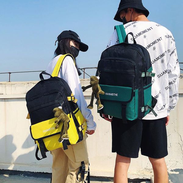 backpack leisure for men and women in autumn 2021 solid color sewing large capacity schoolbag
backpack leisure for men and women in autumn 2021 solid color sewing large capacity schoolbag