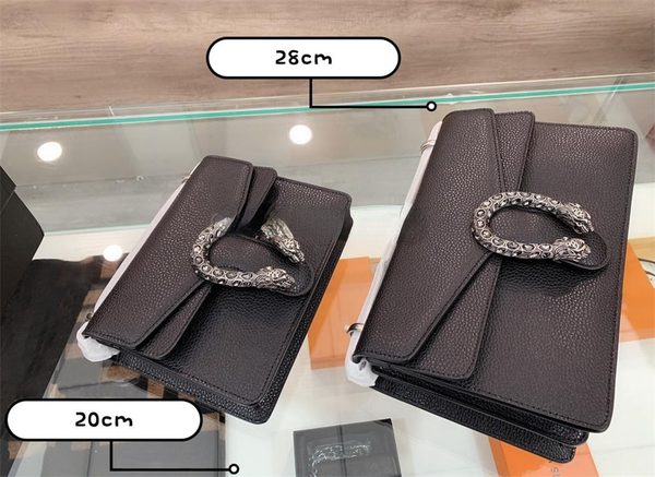 cross body female luxury 400249 421970 one-shoulder bags sliding textured leather tiger button metallic artwork famous chain bag
cross body female luxury 400249 421970 one-shoulder bags sliding textured leather tiger button metallic artwork famous chain bag