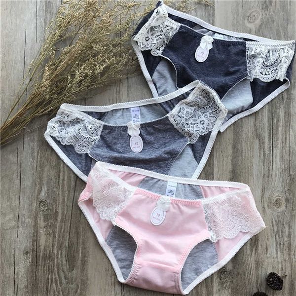 briefs panties 005 women's menstrual physiological pants traceless lace ee colored cotton middle waist, Black;white
briefs panties 005 women's menstrual physiological pants traceless lace ee colored cotton middle waist, Black;white