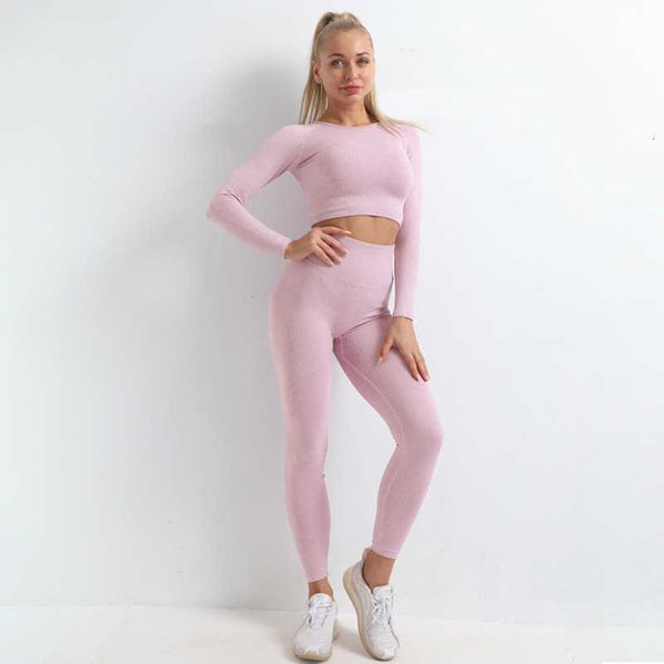 tracksuits seamless yoga suit women's autumn and winter knitting hip lifting elastic fitness three piece set, Gray
tracksuits seamless yoga suit women's autumn and winter knitting hip lifting elastic fitness three piece set, Gray