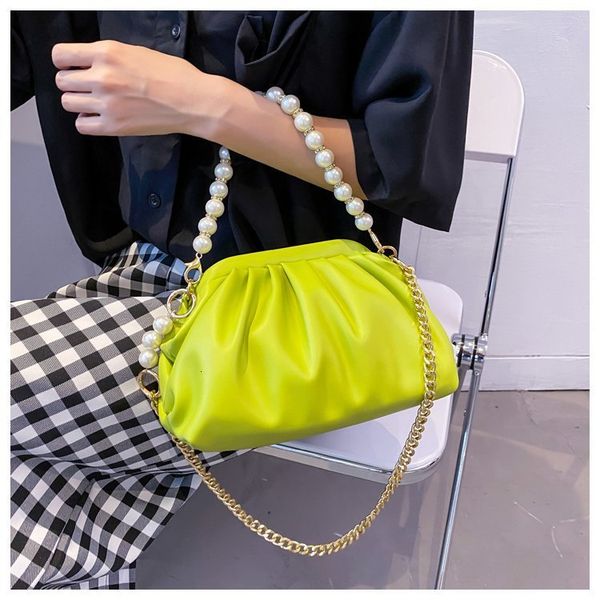 handbag bag women's summer woven pleated cloud pearl chain armpit popular single shoulder messenger small
handbag bag women's summer woven pleated cloud pearl chain armpit popular single shoulder messenger small