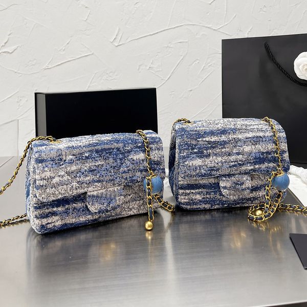 vintage women crossbody bags denim contrast color blue white handbags adjustable chain metal ball designer shoulder bags classic mini ladies
vintage women crossbody bags denim contrast color blue white handbags adjustable chain metal ball designer shoulder bags classic mini ladies