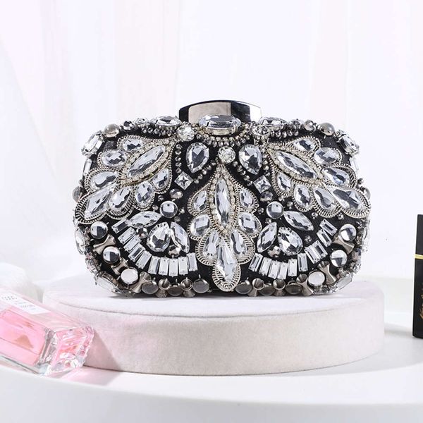 fashion heavy industry diamond satin dinner dress bridal handbag elegant one shoulder banquet evening bag
fashion heavy industry diamond satin dinner dress bridal handbag elegant one shoulder banquet evening bag