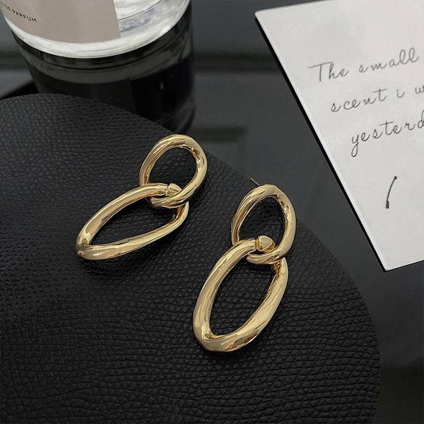 hoop & huggie metal earrings female oval twist shape stud nian style tide ear simple cold design, Golden;silver
hoop & huggie metal earrings female oval twist shape stud nian style tide ear simple cold design, Golden;silver