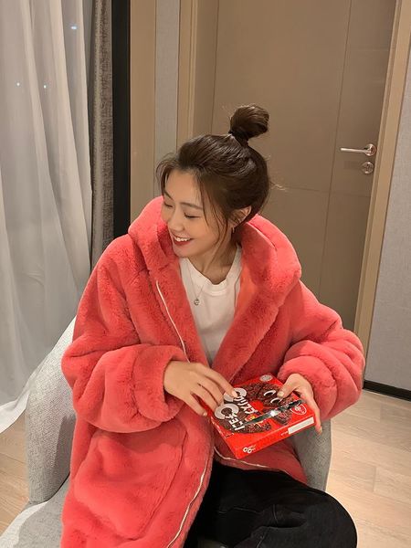 women's fur & faux women 2021 autumn winter fashion coats female oversize thick hooded warm jacket fake furs plush outerwear x686, Black
women's fur & faux women 2021 autumn winter fashion coats female oversize thick hooded warm jacket fake furs plush outerwear x686, Black