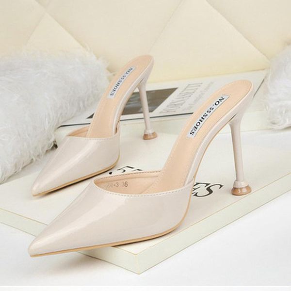 dress shoes 2021 women pumps high heels pointed toe sandal transparent kitten heel, Black
dress shoes 2021 women pumps high heels pointed toe sandal transparent kitten heel, Black