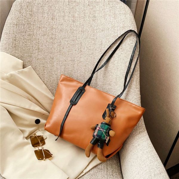 hbp fashion trendy ins new women's tote autumn 2021 simple large capacity versatile one shoulder bag
hbp fashion trendy ins new women's tote autumn 2021 simple large capacity versatile one shoulder bag
