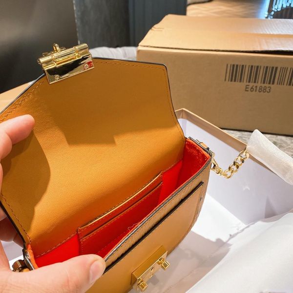 louis vutton bagclassic saddle bags fashion high luxury designer women one-shoulder handbag all-match ladies high-quality leather wallet cro
louis vutton bagclassic saddle bags fashion high luxury designer women one-shoulder handbag all-match ladies high-quality leather wallet cro